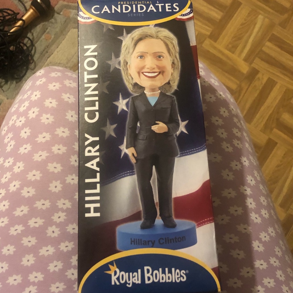 New in box Hillary Clinton bobble head limited edition